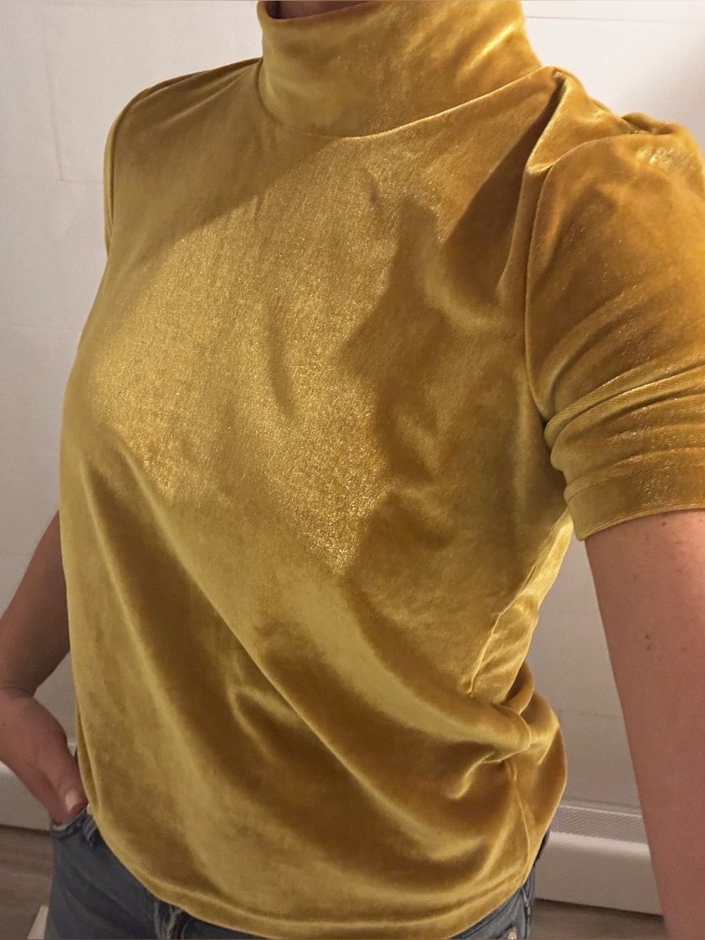 Madewell Mustard Velvet Mock Neck Short Sleeve Top